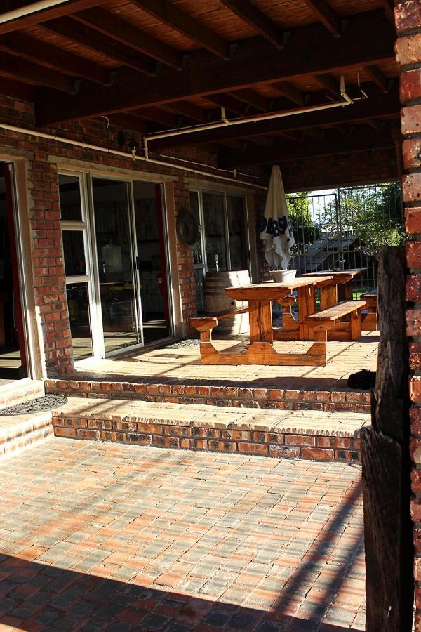 African Adventures Accommodation 杜班维尔 外观 照片